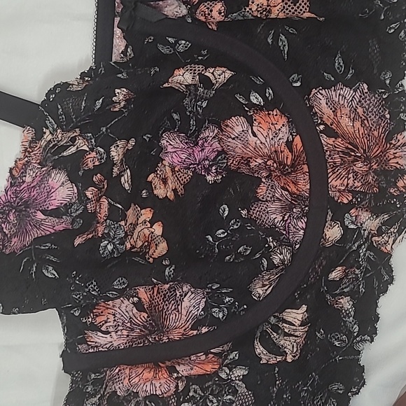 Torrid Women's Bra - Picture 3 of 8